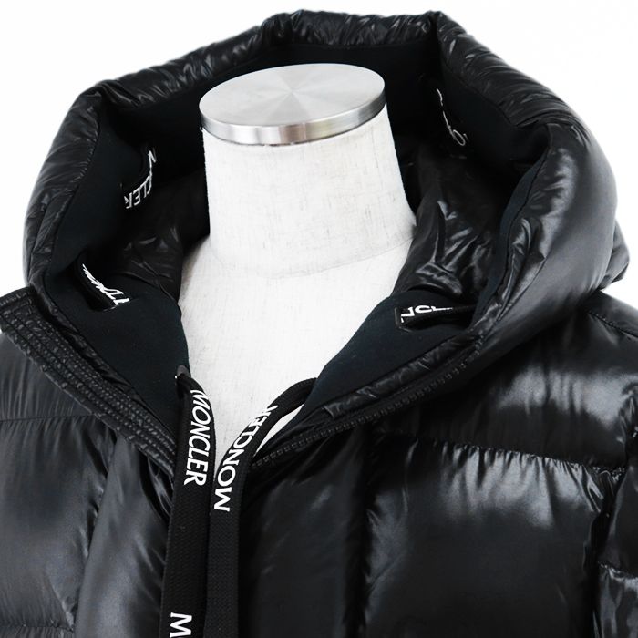 MONCLER モンクレール ダウンジャケット 2021年製 DOUGNAC MONCLER モンクレール ダウンジャケット 2021年製 DOUGNAC