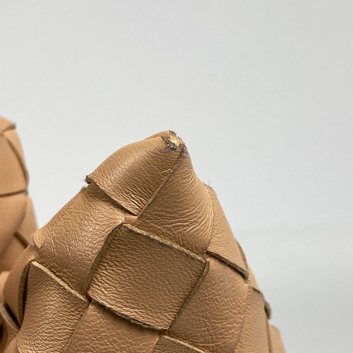 ボッテガヴェネタ BOTTEGAVENETA イントレチャート ハンドバッグ