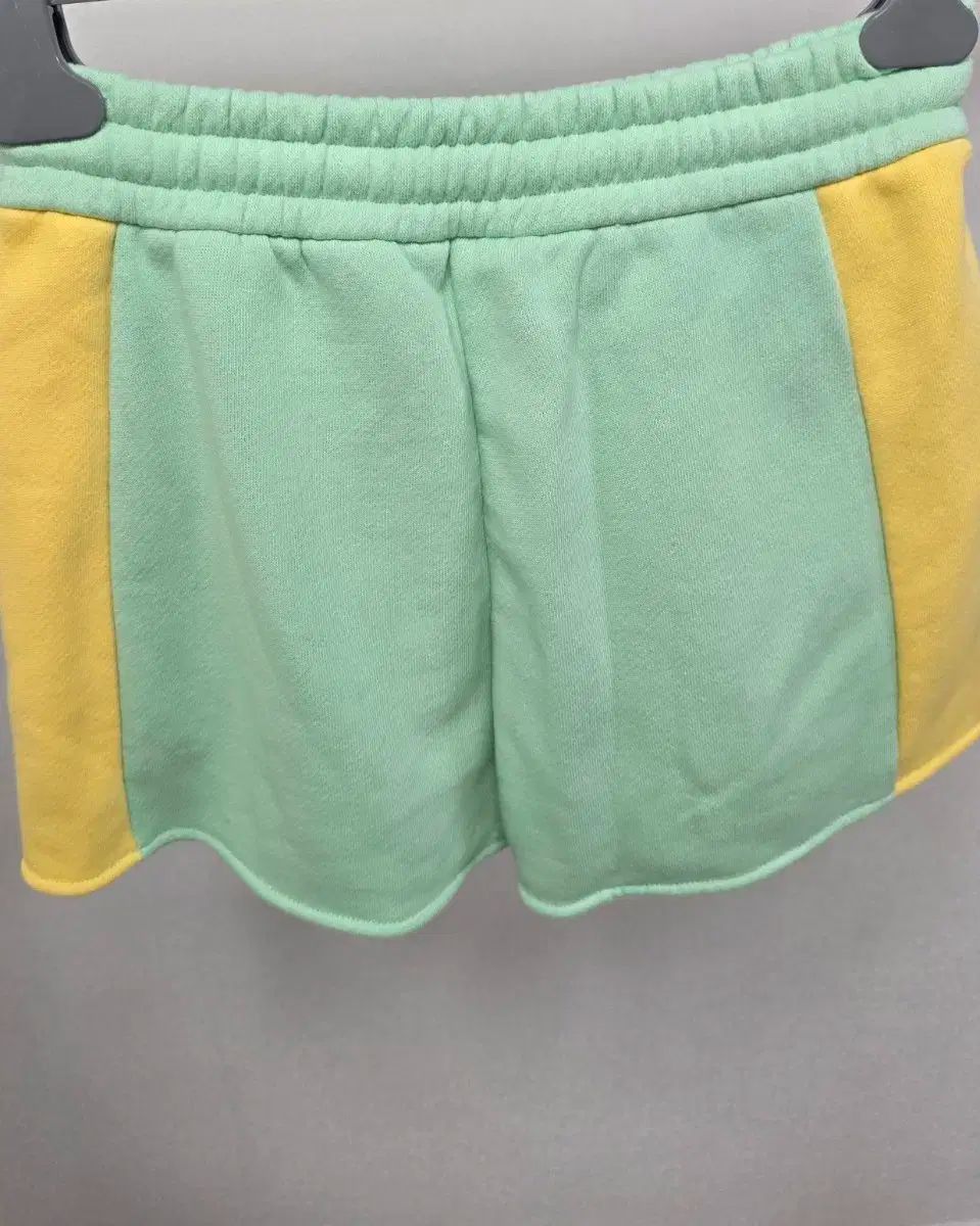 バンディング 半ズボン