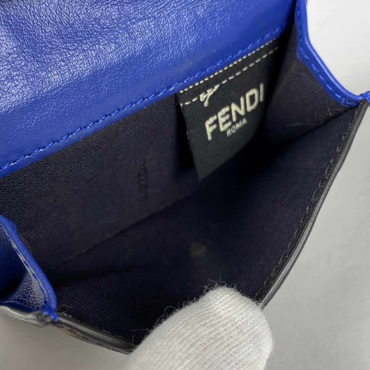 フェンディ FENDI ズッカ柄 三つ折り財布 エフ イズ 札入れ 小銭入れ 