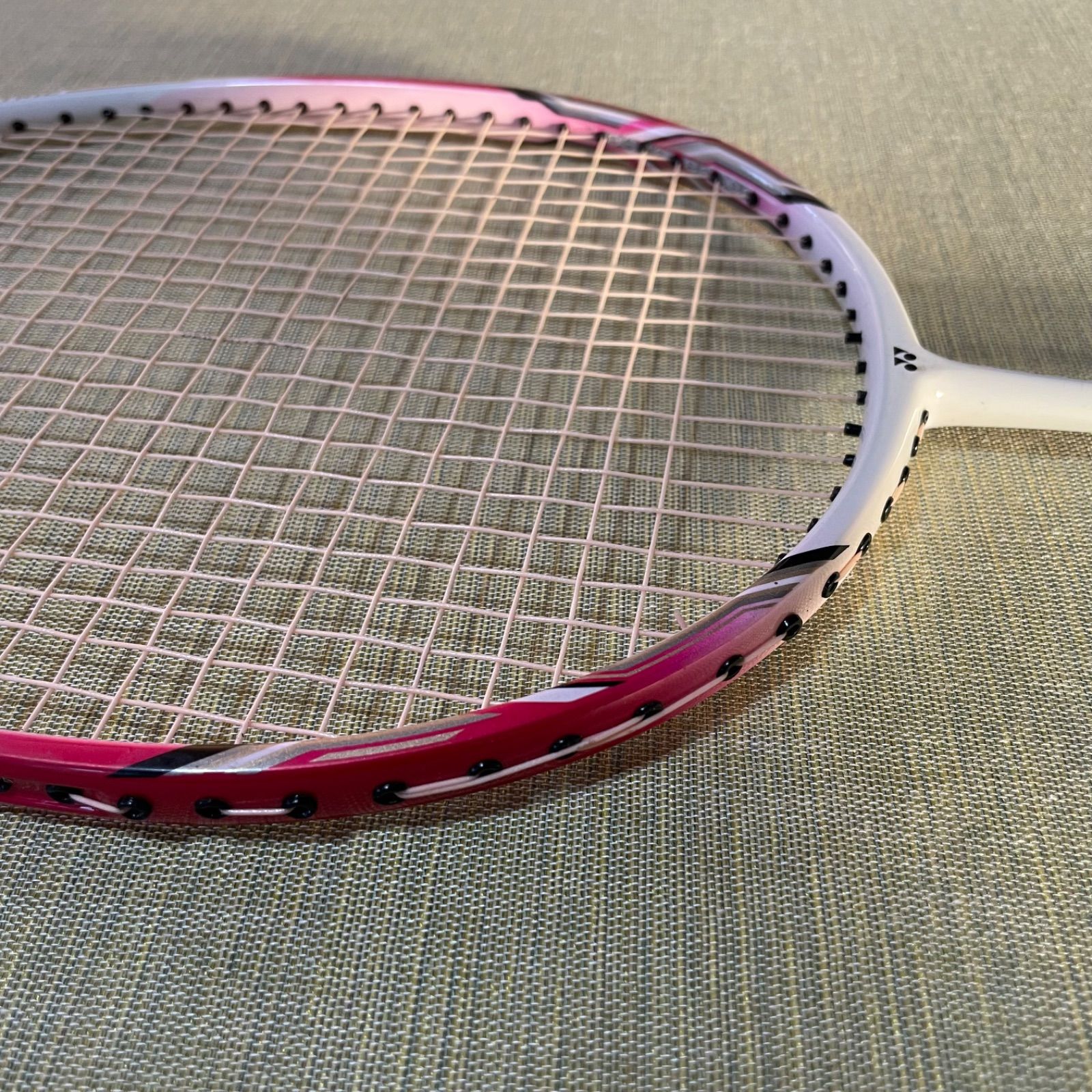 YONEX ヨネックス NANORAY 20 ナノレイ バドミントンラケット 赤 白