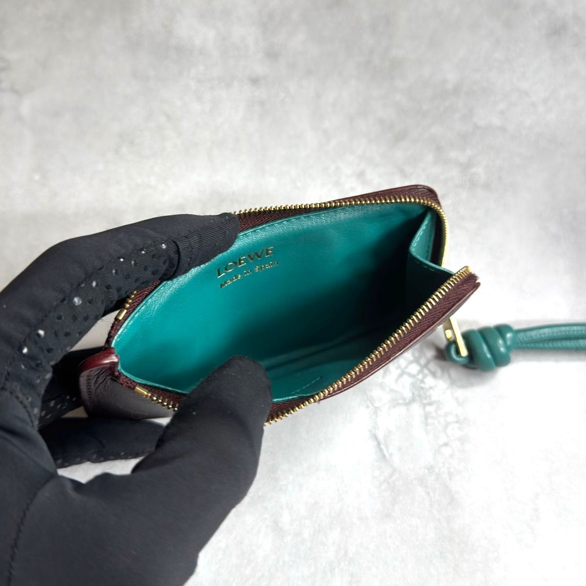 LOEWE グリーン ケース ロエベ LOEWE キーケース 4連 レザー アナグラム ロゴ 緑 グリーン