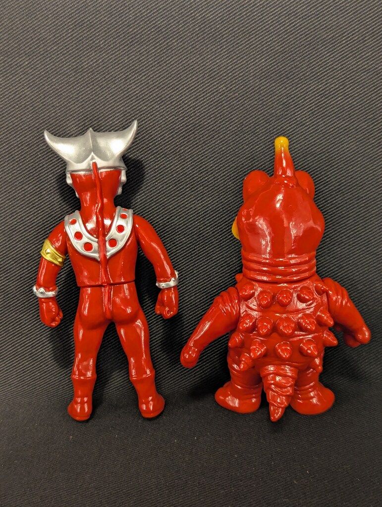 マックストイ 円谷プロ ミニソフビ怪獣倉庫シリーズ