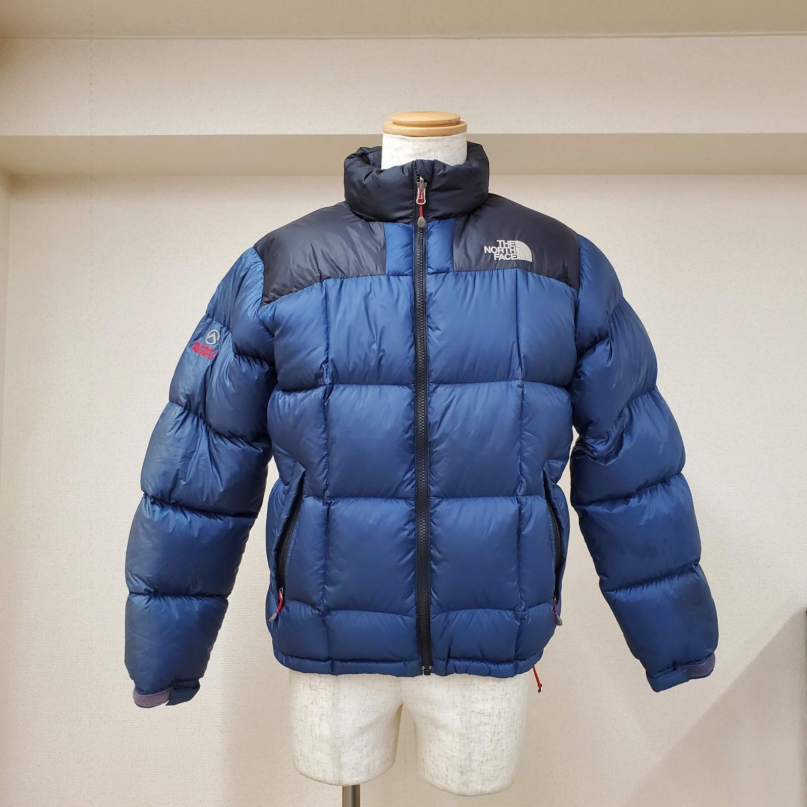 THE NORTH FACE ノースフェイス ローツェ ダウンジャケット THE NORTH FACE ノースフェイス ローツェ ダウンジャケット