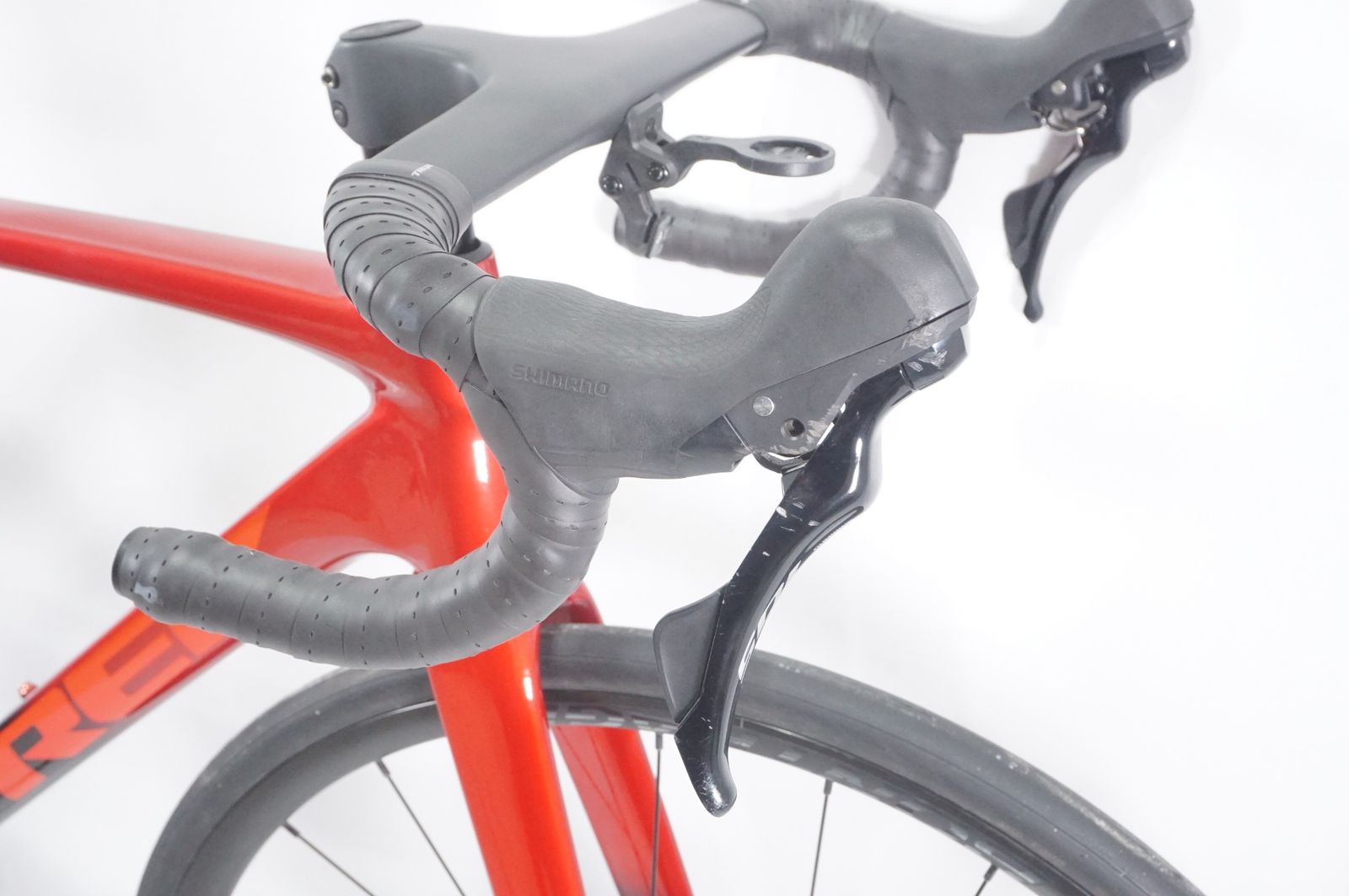 TREK トレック