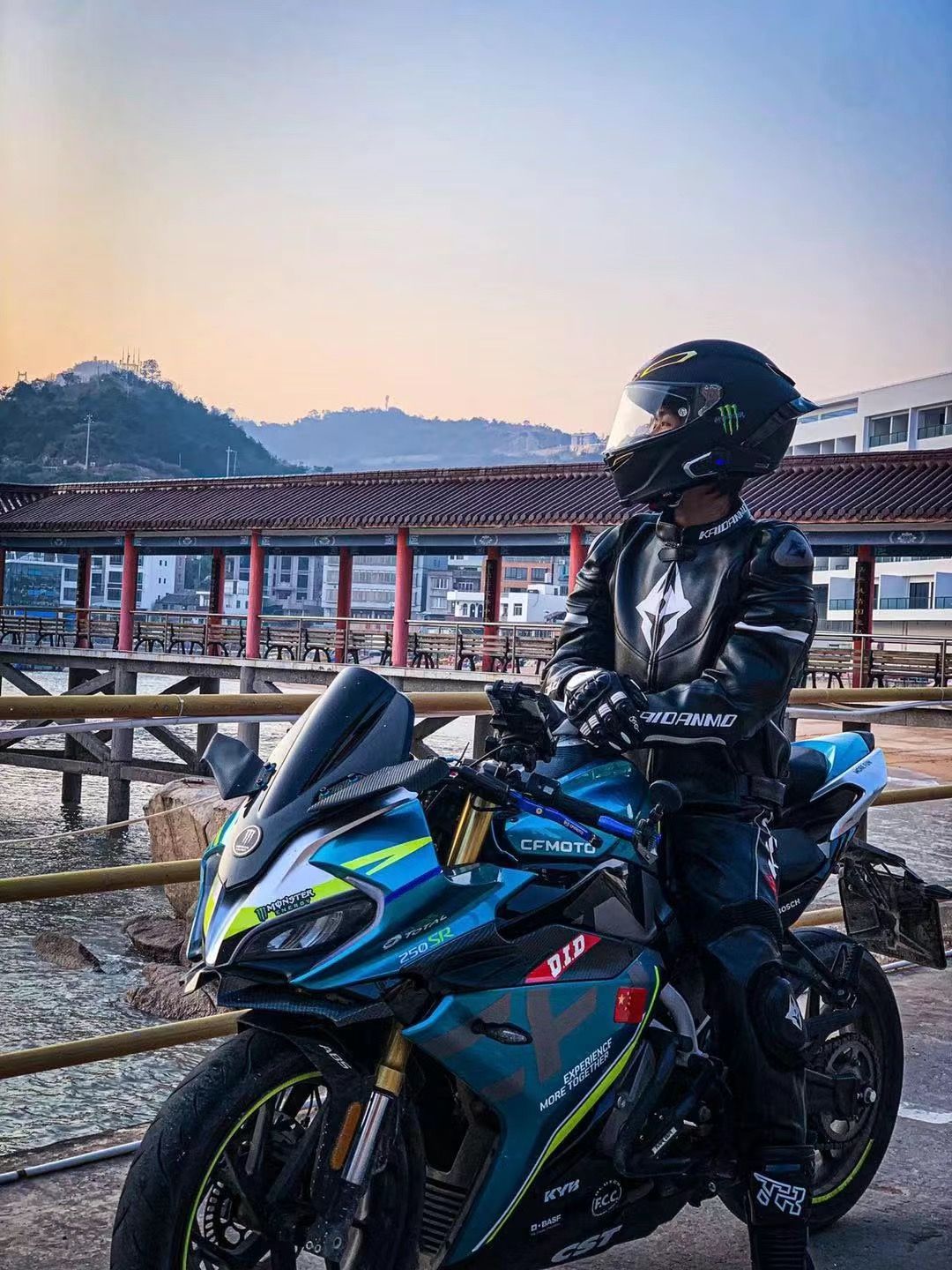 バイク用ライディングウェア 機関車 プロテクター 機関車プロテクション 一式