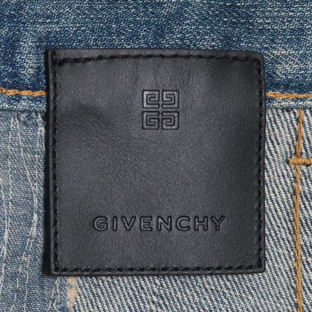 GIVENCHY デストロイクラッシュデニムパンツ - メルカリ