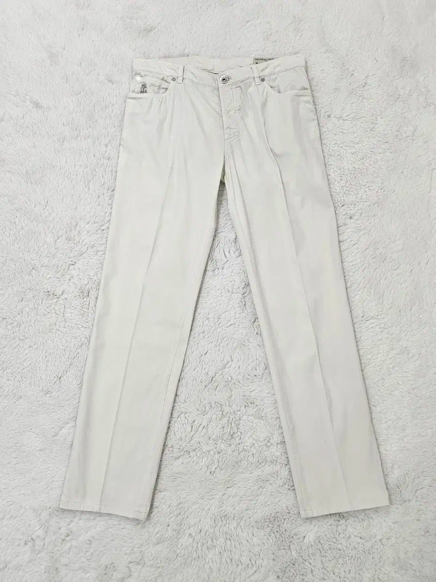 【ブルネロクチネリ】 Trousers - Cropped Trousers パンツ Poetry - Linen drawstring cropped trousers