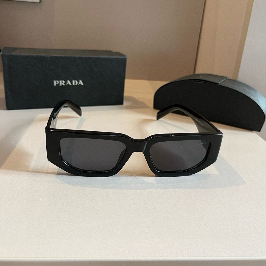 プラダのサングラス（PRADA） – ページ 2