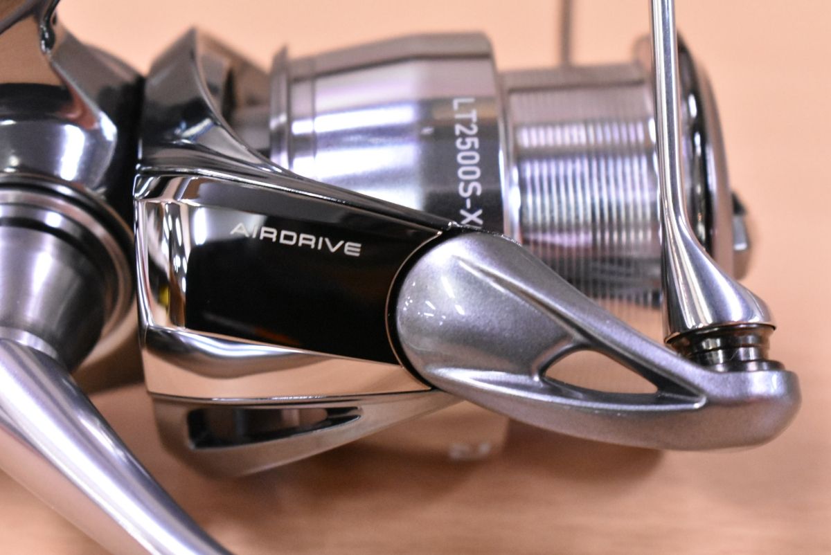  ダイワ 22 イグジスト LT 2500 S XH DAIWA EXIST スピニングリールエギング バスフィッシング バーサタイル アオリイカ ブラックバス スピニングリール リール