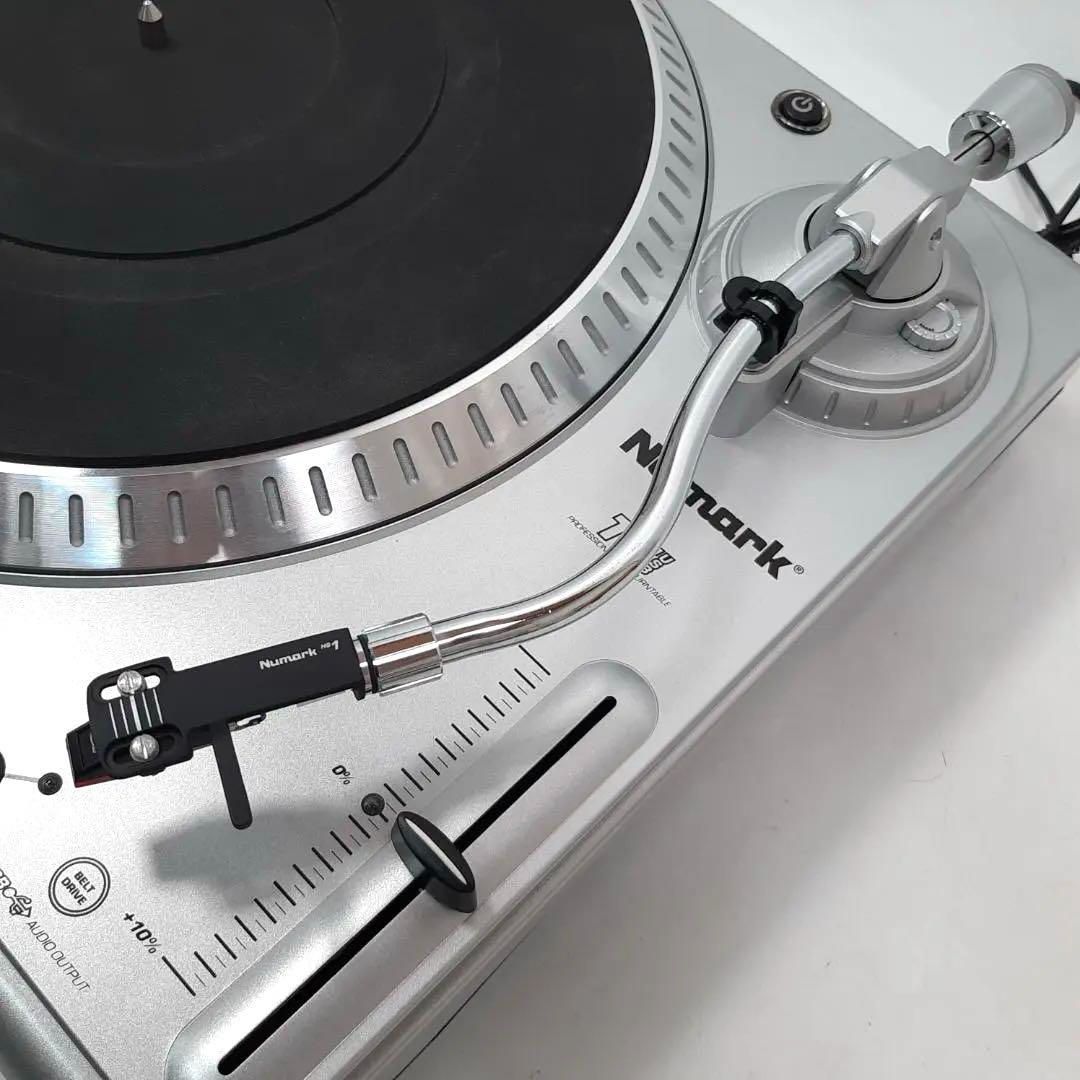 ターンテーブル