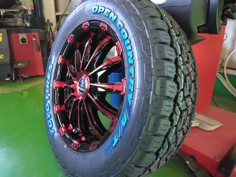 AT3 215|65R16