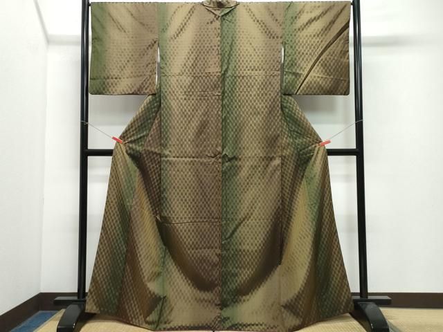 平和屋着物●上質な紬　市松文様　正絹　逸品　CAAX0883vf 平和屋着物○上質な紬 市松文様 正絹 逸品 CAAX0883vf