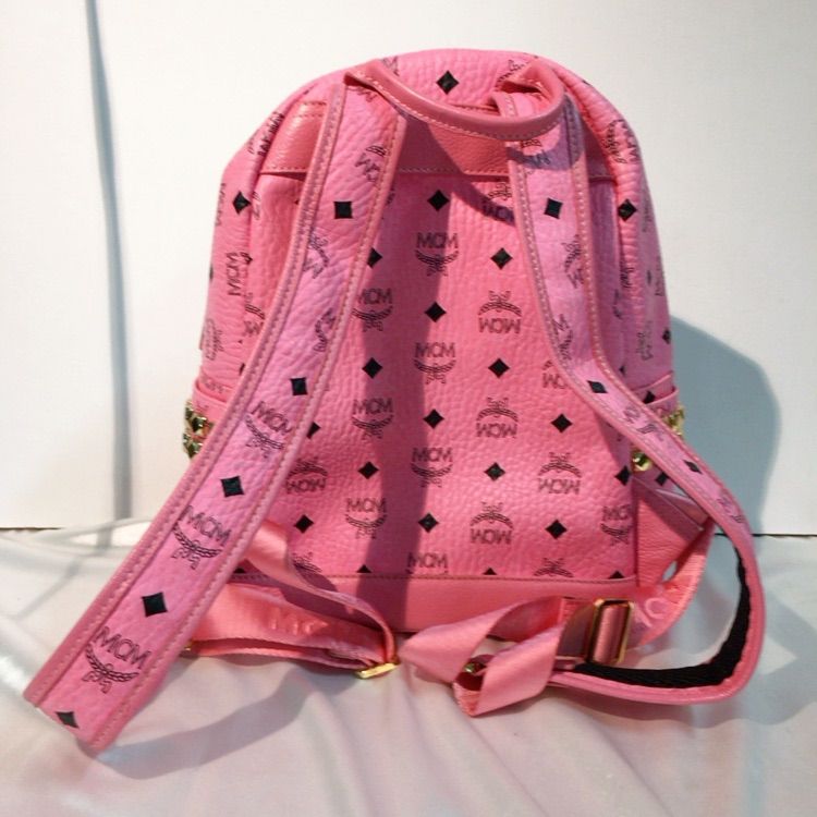 美品】 MCM ミニリュックサック ヴィセトス柄 ピンク サイドスタッズ