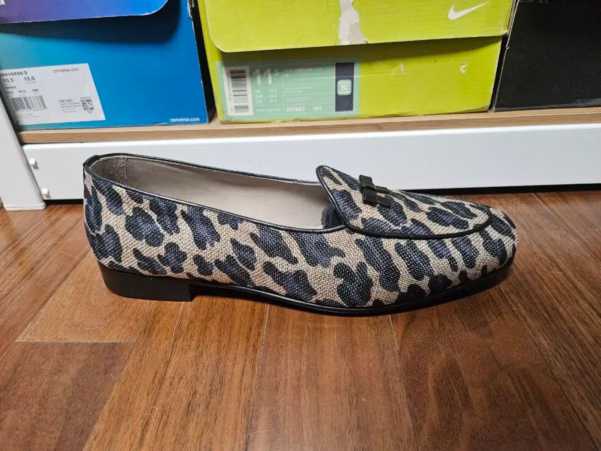 ボウタイ 蝶ネクタイ ( bow tie ） 迷彩 ローファー uk8 5