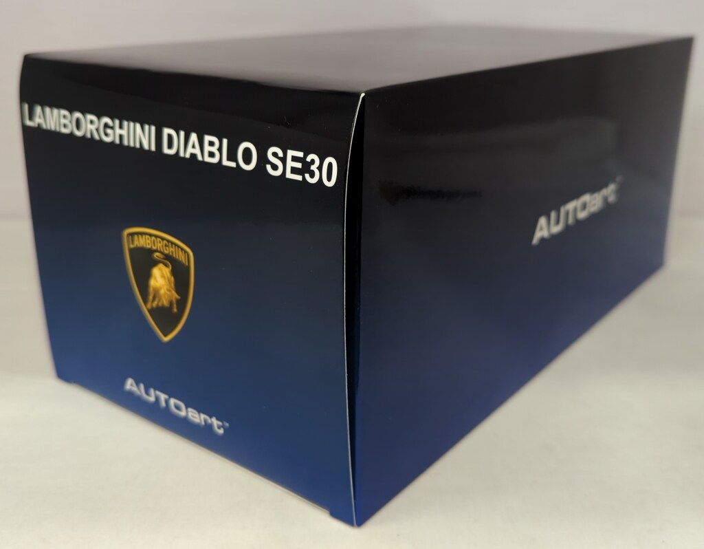 AUTOart 1|18 ランボルギーニ ディアブロ SE30 BLU SIRENA|メタリック ブルー
