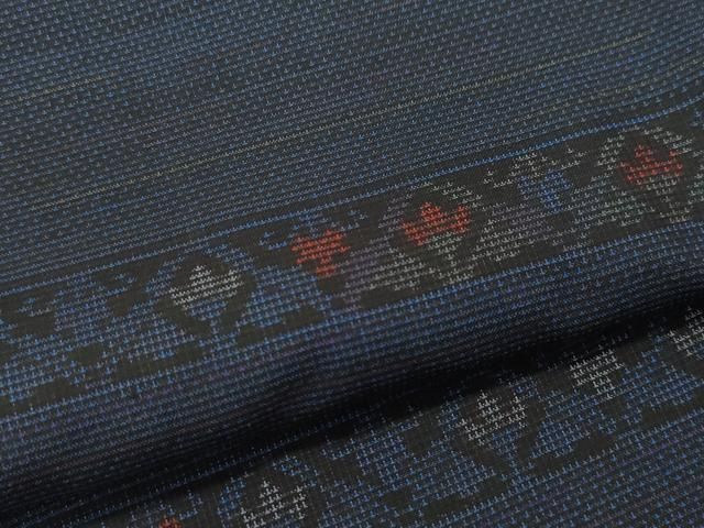 平和屋着物○本場大島紬 9マルキ 横段花文 恵絹織物謹製 証紙付き 正絹