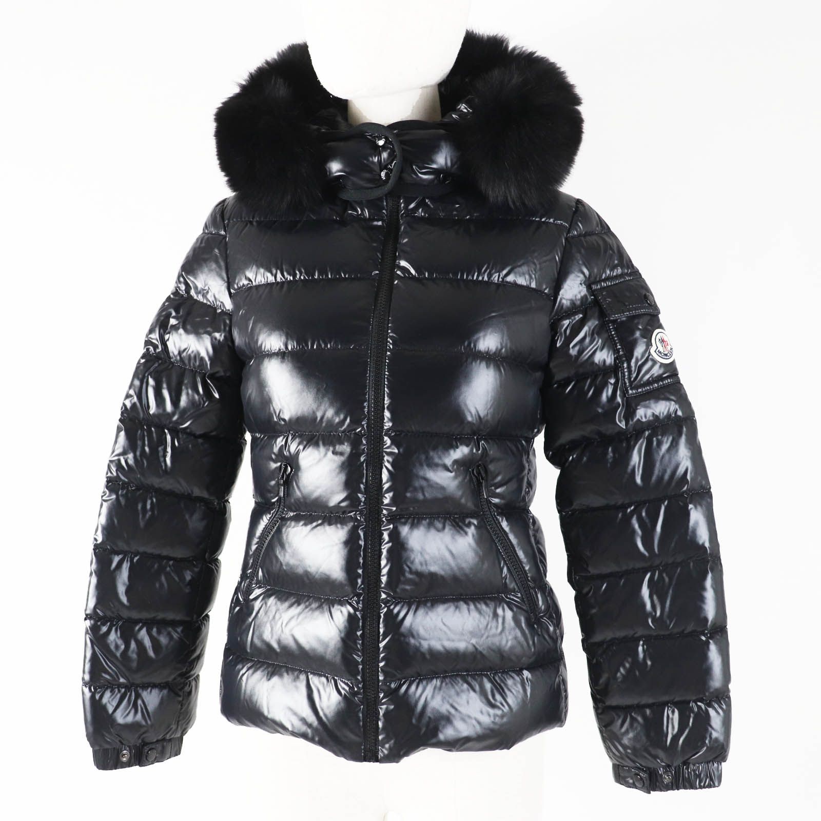 MONCLER ブラック ダウンジャケット ファー付き 【公式通販】