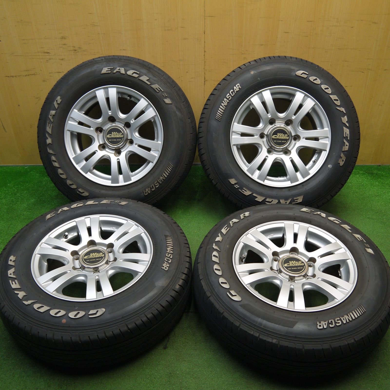 バリ溝 キレイ 9分 195|80R15 107|105L グッドイヤー イーグル 1 ナスカー ホワイトレター WILD CRUISING 4X4 ワイルド クルージング 4×4 PCD139.7|6H 5050205Hノ