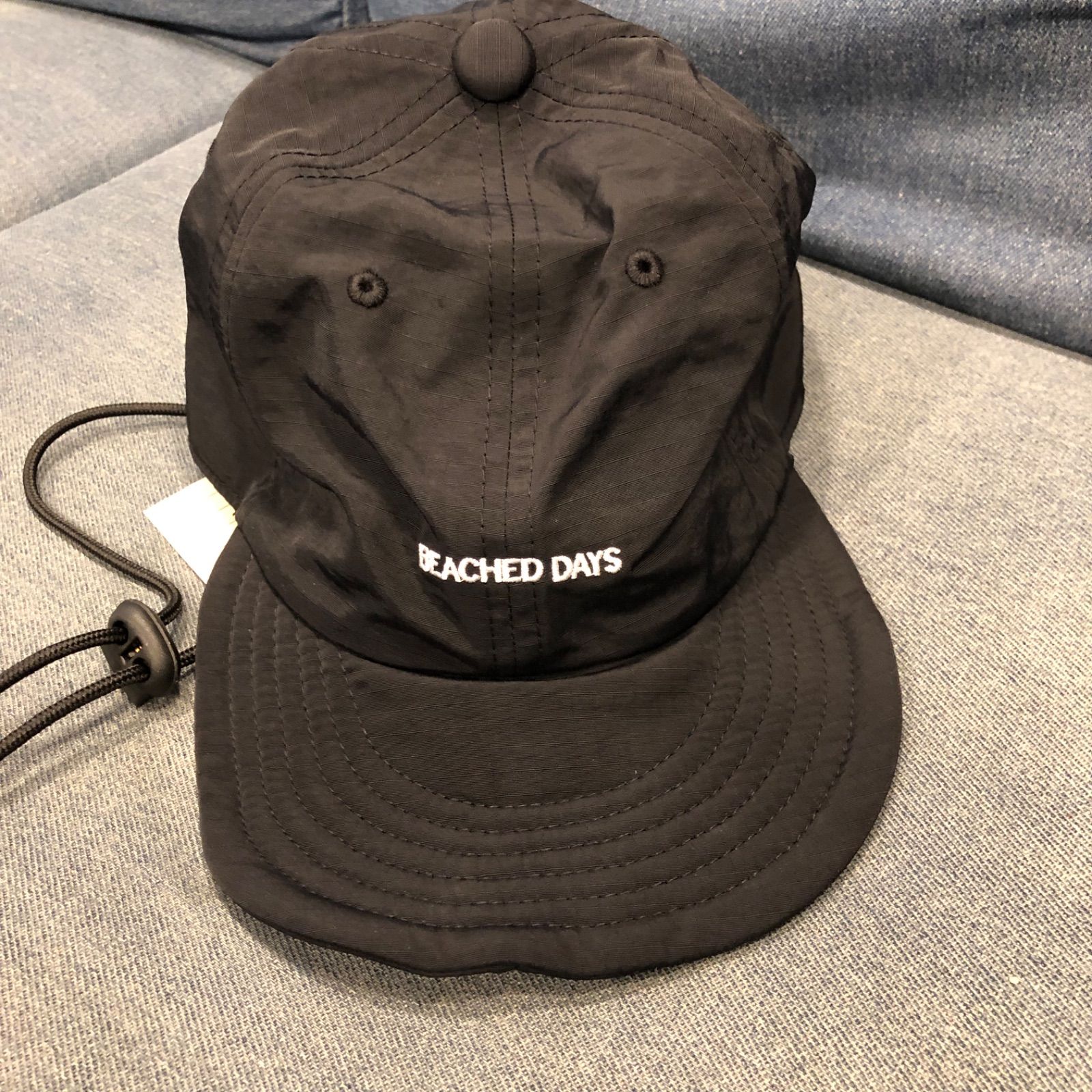 BEACHED DAYS CLASSIC SURF CAP BLACK
