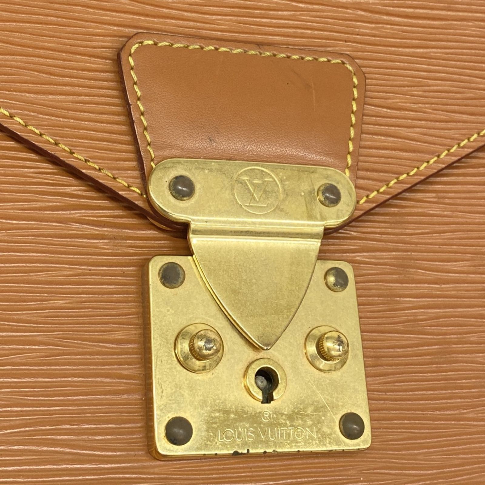 ルイヴィトン ポケットウォレット・LV チャーム モノグラム｜ルイ・ヴィトン
