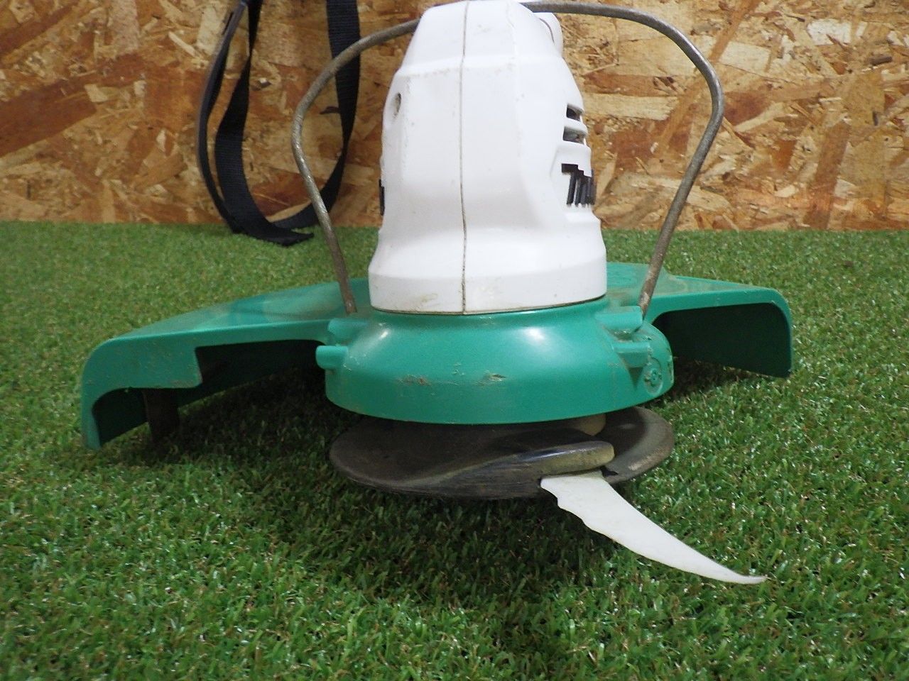 makita マキタ 電動草刈機 MUR100D 動作確認済み マキタ 充電式