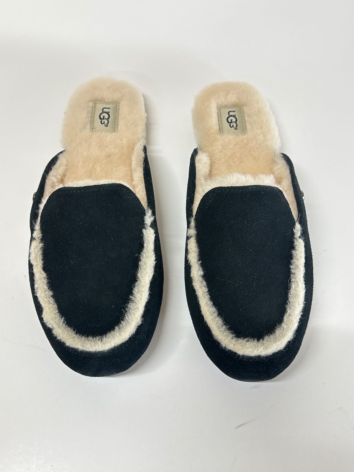 新品未使用】 UGG アグ ローファー スリッパ ルームシューズ