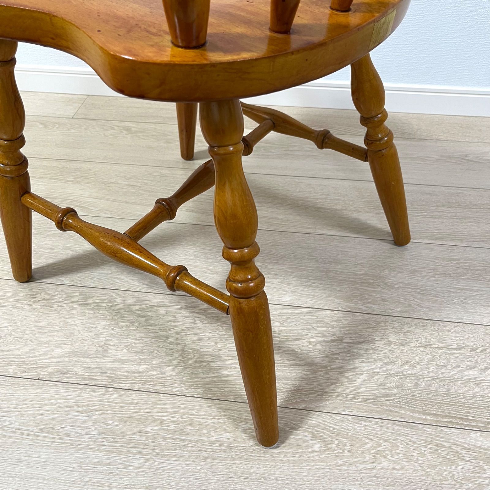 た36 飛騨の家具スタイル ウインザーチェア 木製ダイニングチェア 飛騨高山 ナチュラル カントリー調 ダイニングチェア ウィンザーチェア MARWIL-DEMENAGEMENTS_CH