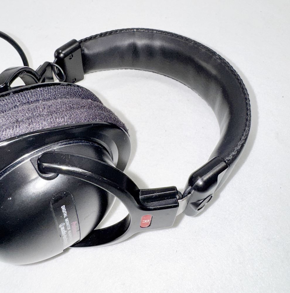 オーディオテクニカ ATH-PRO5X WH ヘッドホン 有線 DJ 密閉型 ホワイト オーディオテクニカ ATH-PRO5X WH [