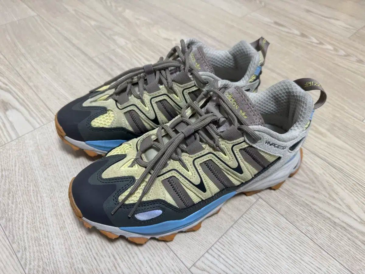 【雷市場（ポンジャン）商品韓国直送】 255 adidas(アディダス) ハイパータフ