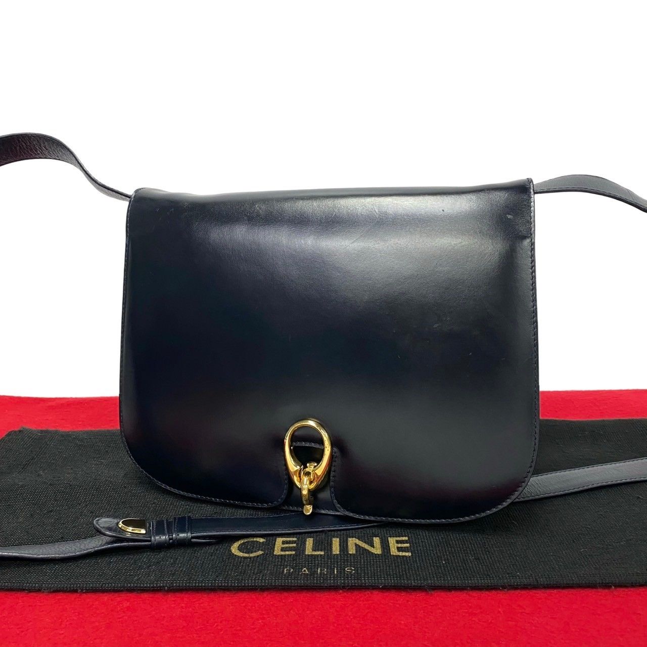 極 美品 希少品 CELINE セリーヌ ヴィンテージ ロゴ 金具 カーフ レザー 本革 2way セミ ショルダーバッグ ポシェット ネイビー 24094