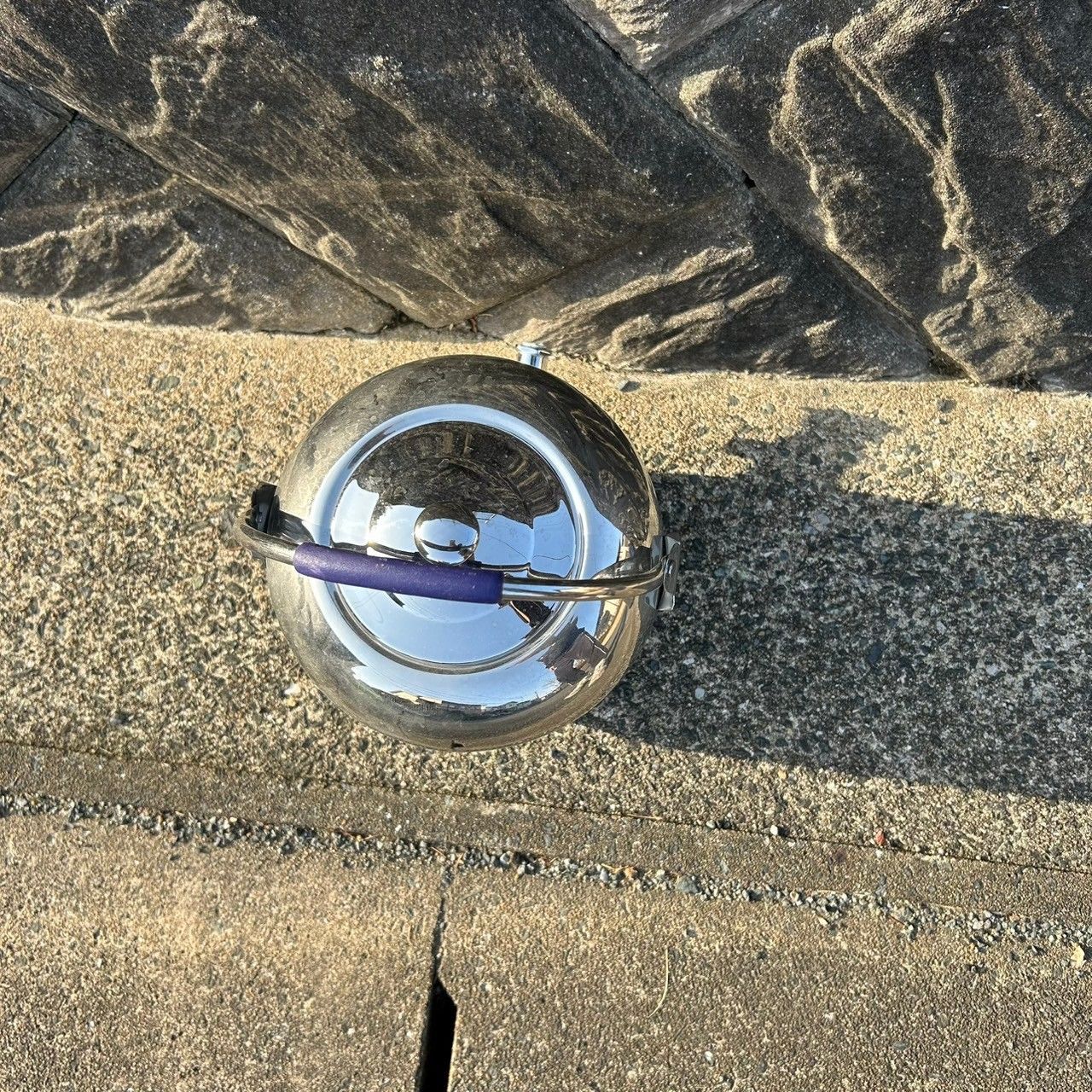 ステンレススチール