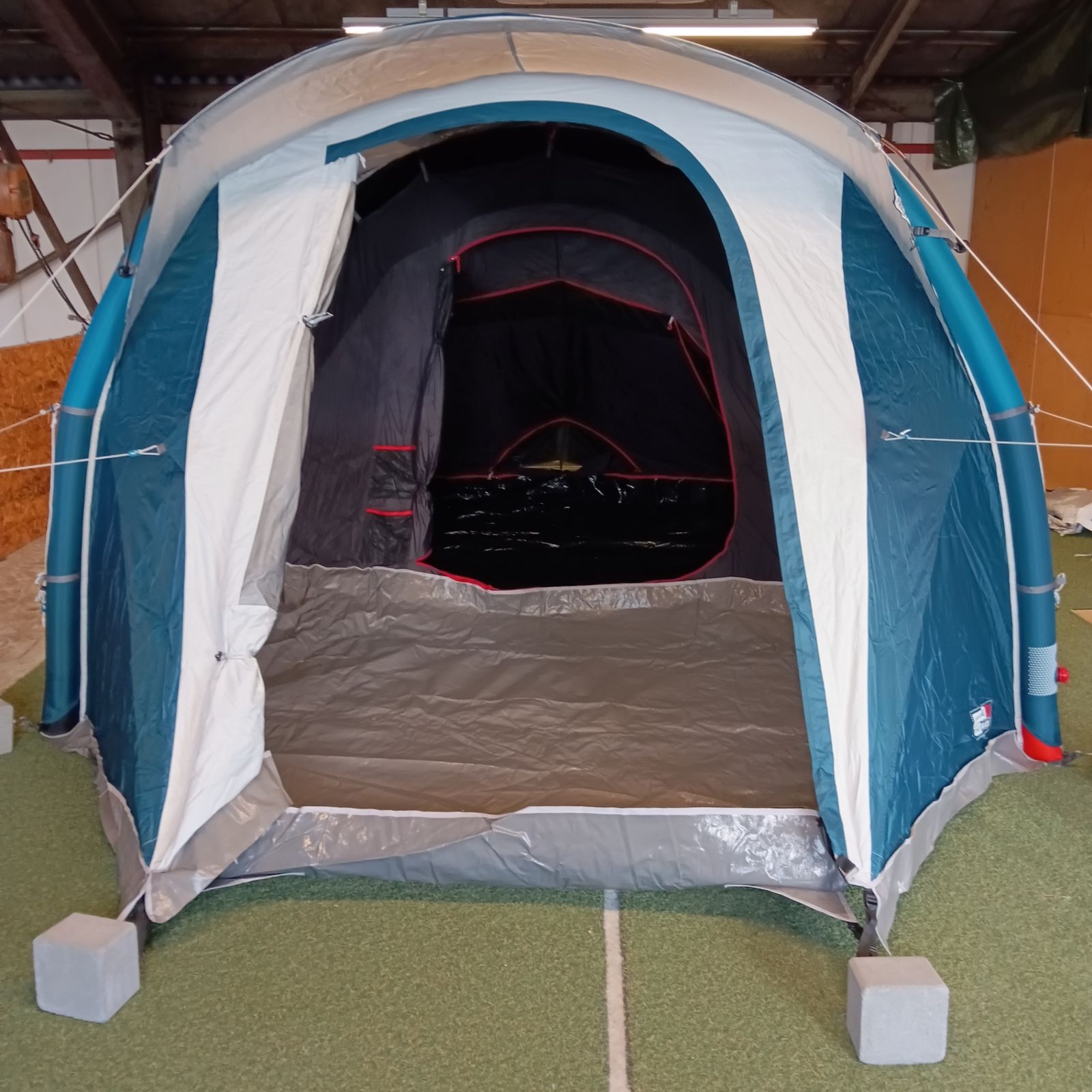 QUECHUA (ケシュア) キャンプ ファミリーテント エアーテント