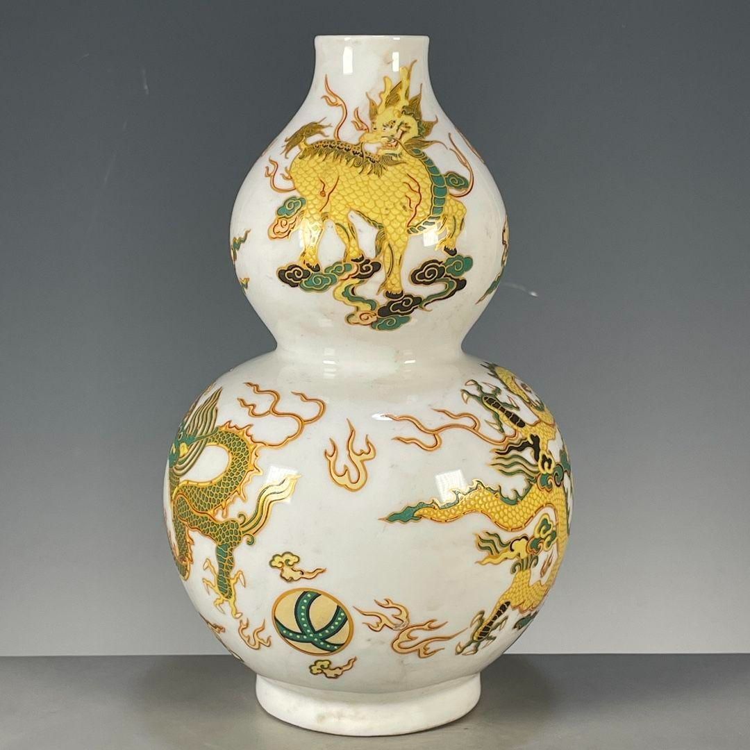 15894 磁器 中国古美術 中国骨董 釉陶器 彫刻品 時代物 珍品旧蔵 伝