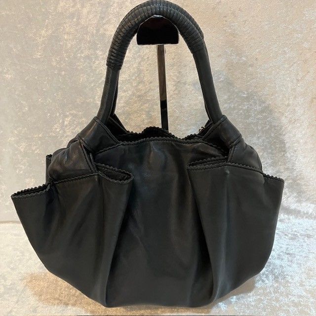 ロエベ LOEWE ナッパアイレ ハンドバック ナッパレザー ブラック