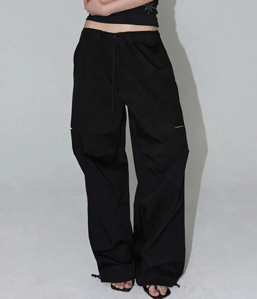 Slit String