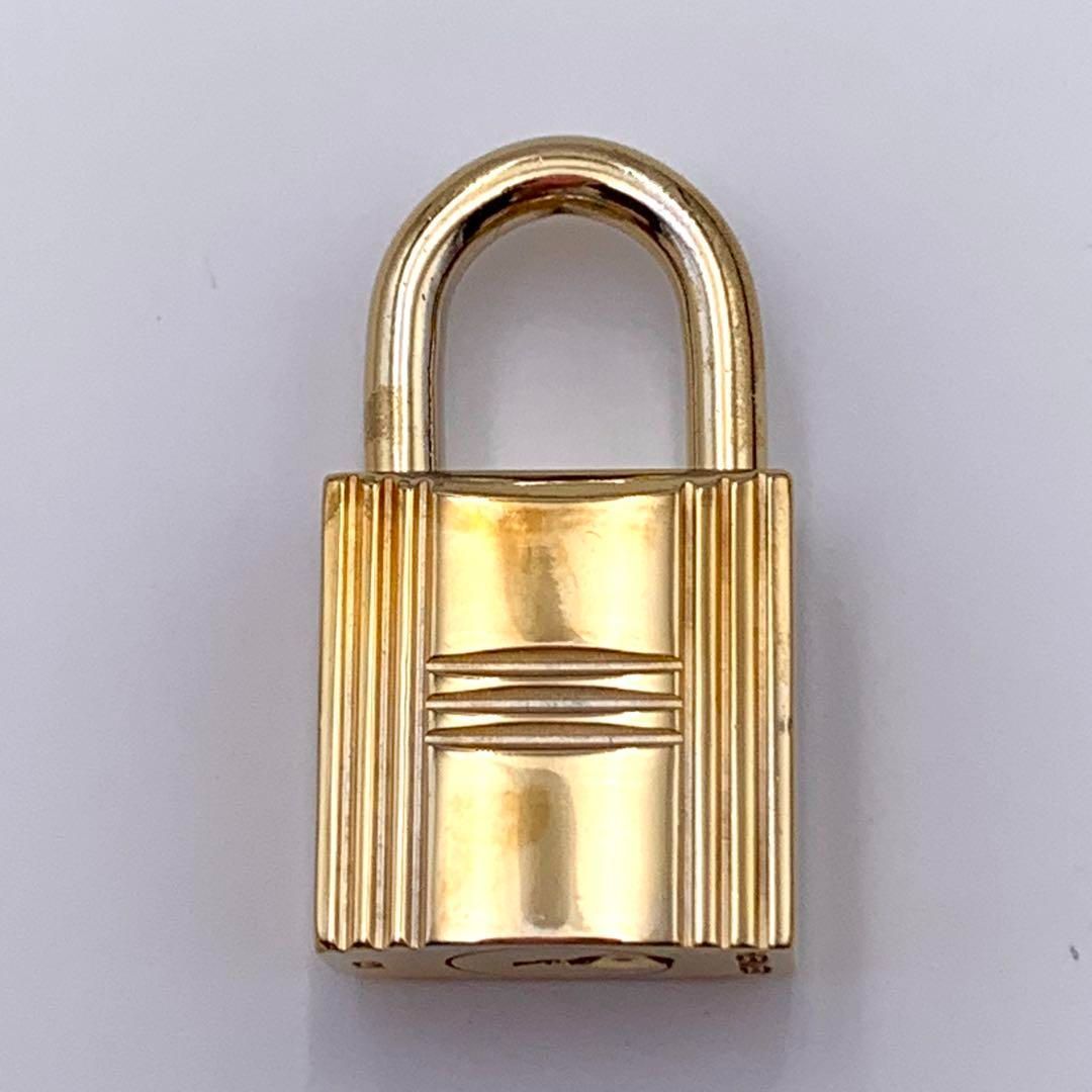 エルメス ゴールド パドロック 121 エルメス ゴールド パドロック 121 HERMES Padlock Cadena & Key
