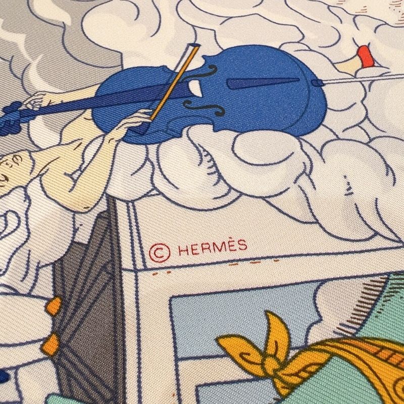 エルメス　スカーフ　HERMES カレ90 Sur Mon Nuage 私の雲 HERMES エルメス スカーフ カレ90 Sur Mon Nuage 私の雲 シルク