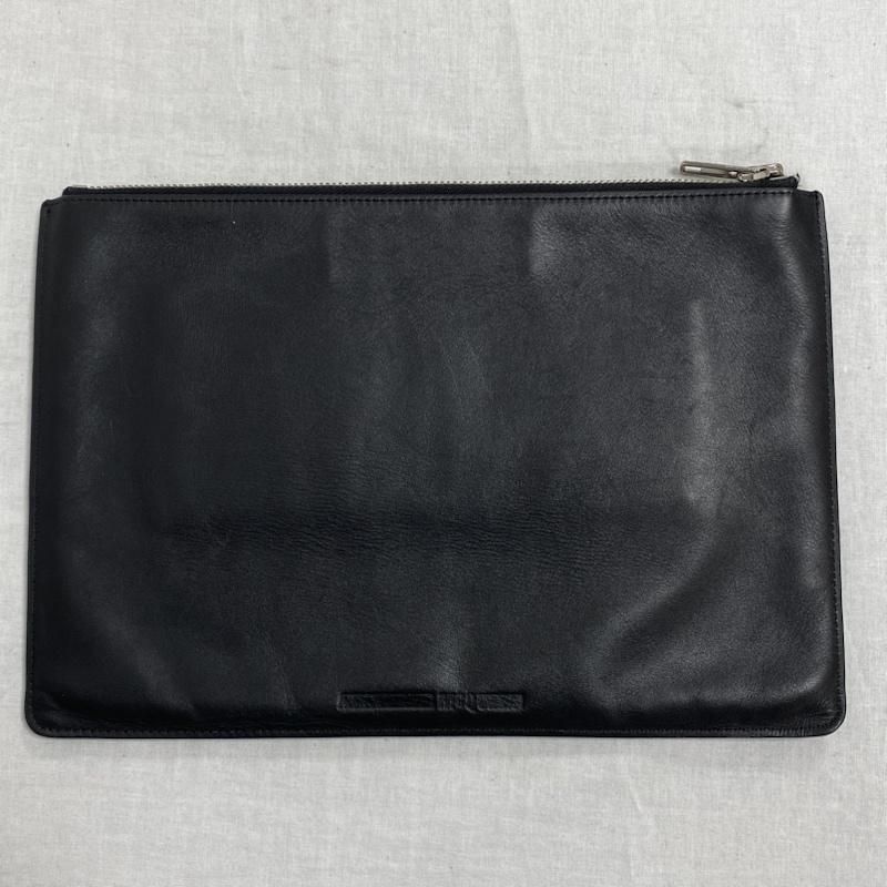 McQ Alexander McQueen マックキューアレキサンダーマックイーン クラッチバッグ パーティバッグ Varsity Badge カーフレザー ワッペン 543616R4B921000