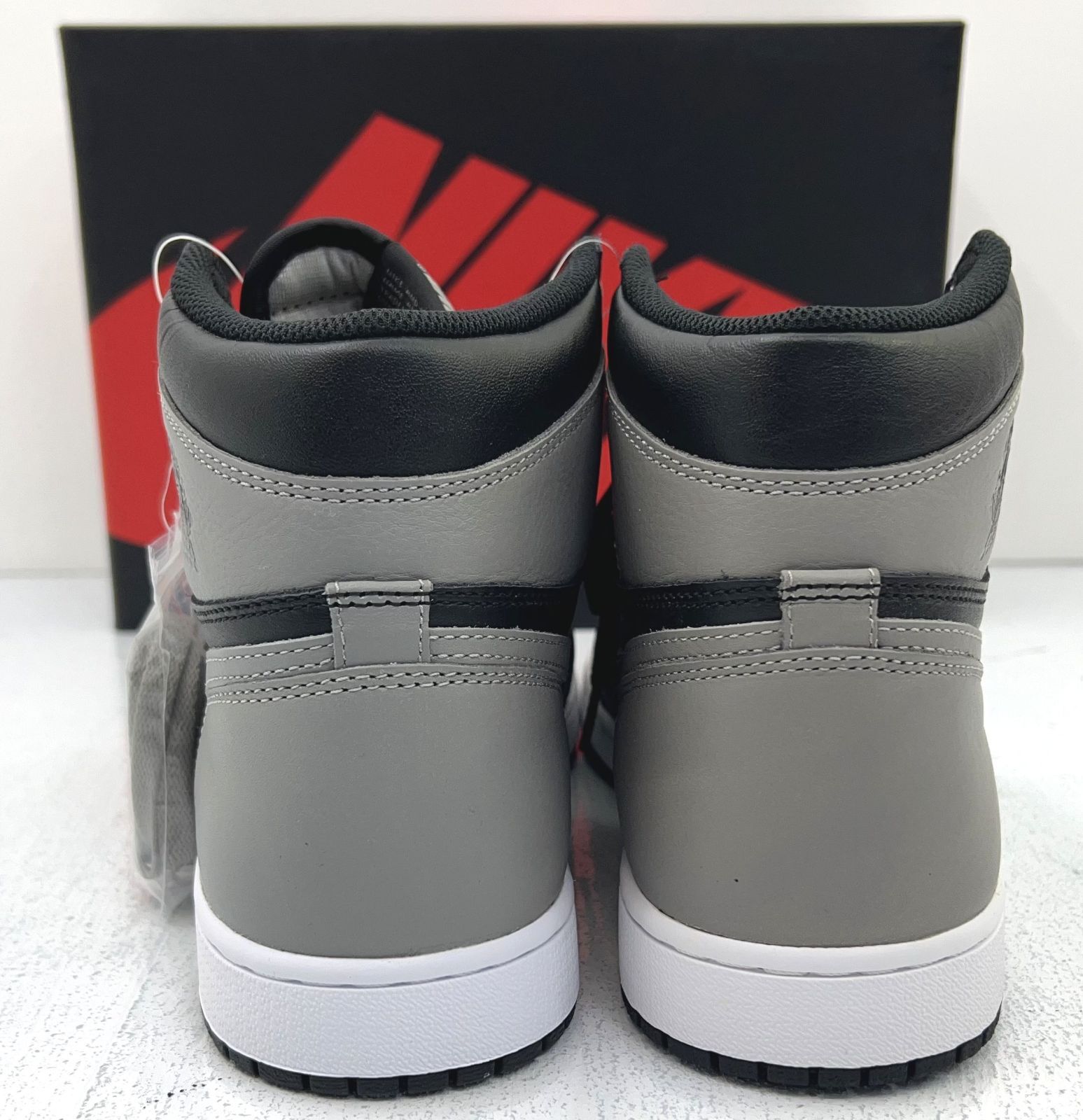 盛岡80-0020】【併売】Nike Air Jordan 1 Retro High OG 