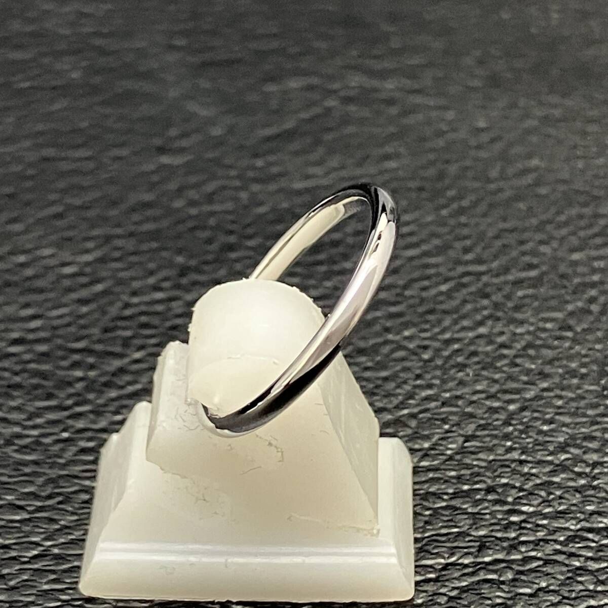 k14 WG 指輪　9号 新品仕上済み シンプル デザイン リング K14 WG 9号 1.7g 金