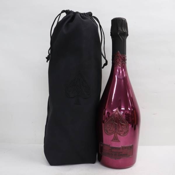 ARMAND DE BRIGNAC（アルマンドブリニャック）ドゥミセック レッド