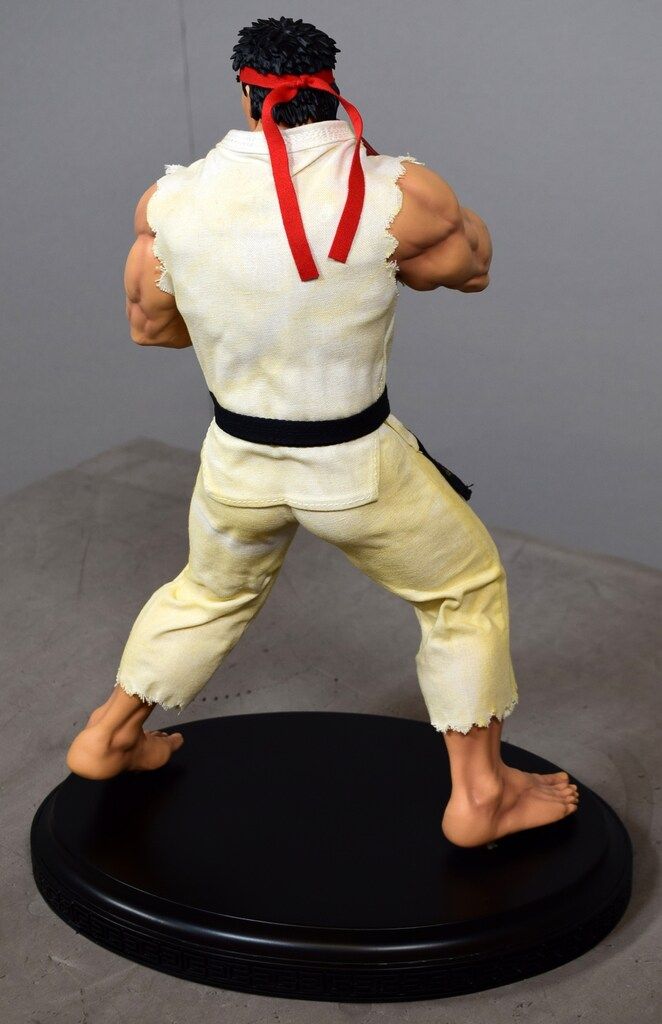 POP CULTURE SHOCK 1 4 SCALE MIXED MEDIA STATUE RYU 1 4 STEELWINDOWSANDDOORS_COM