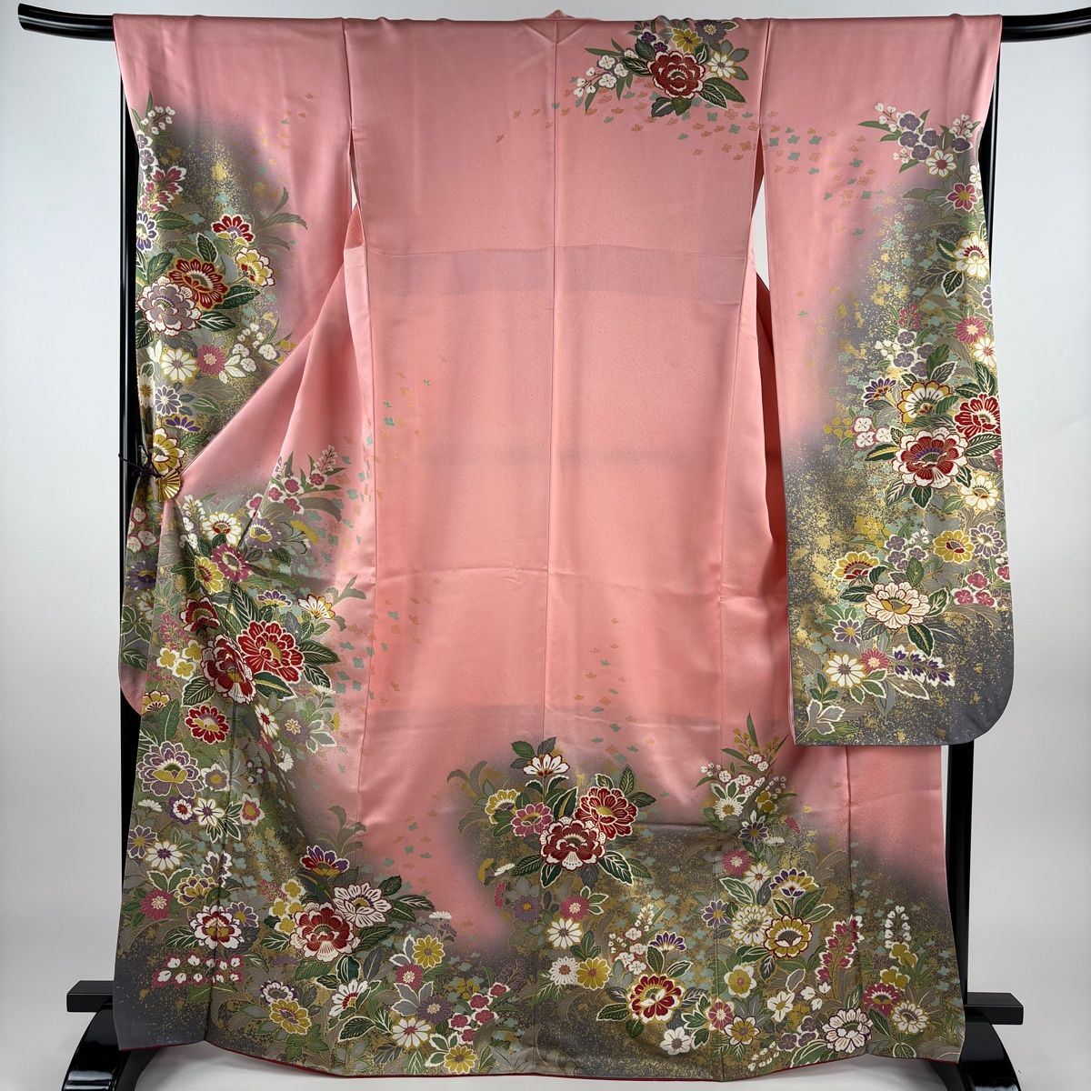 振袖 身丈168.5cm 裄丈67cm M 袷 草花 金糸 金彩 ピンク 正絹 名品