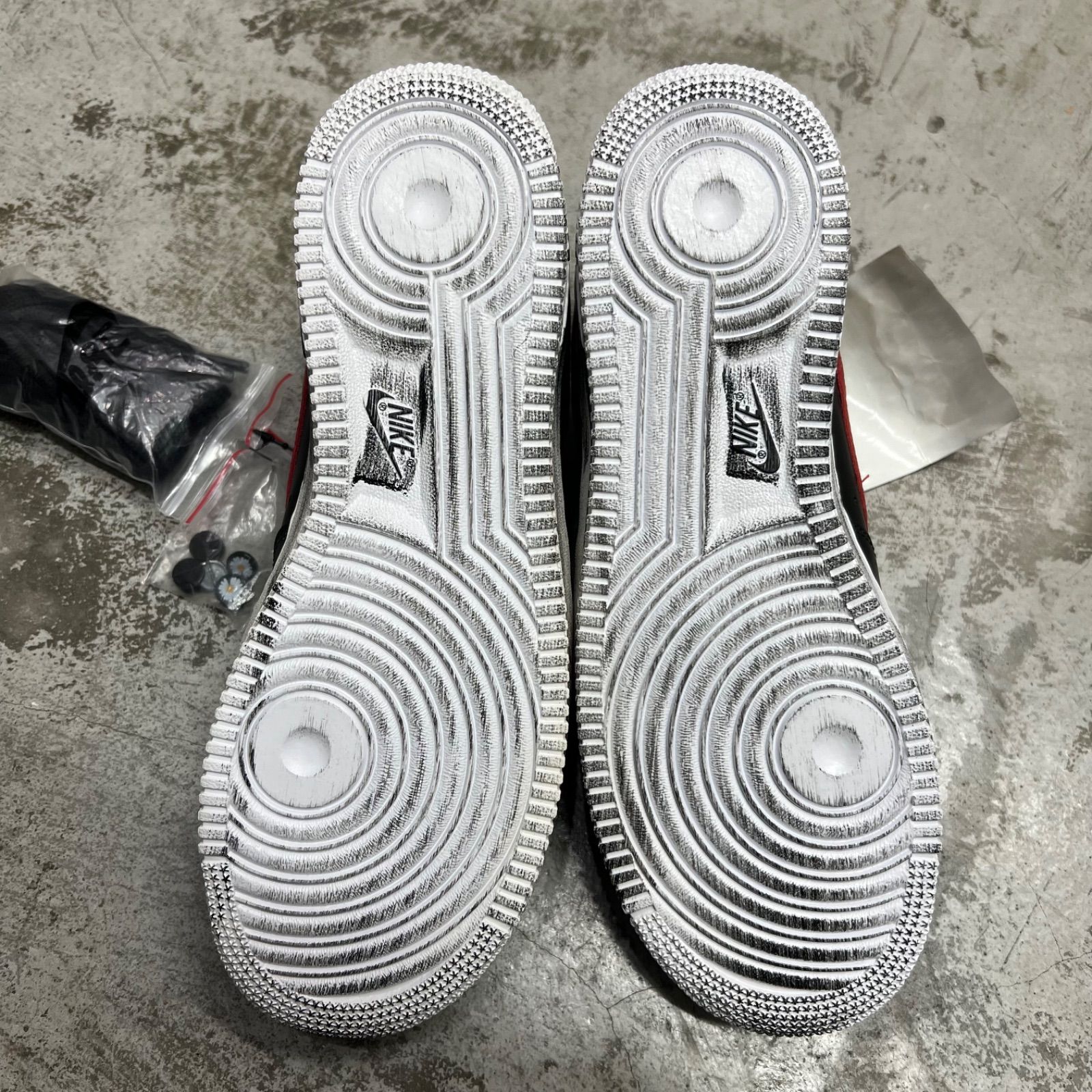 NIKE パラノイズ 韓国限定モデル 818足限定品 韓国818足限定 未使用品 PEACEMINUSONE × Nike Air Force 1 Low Para