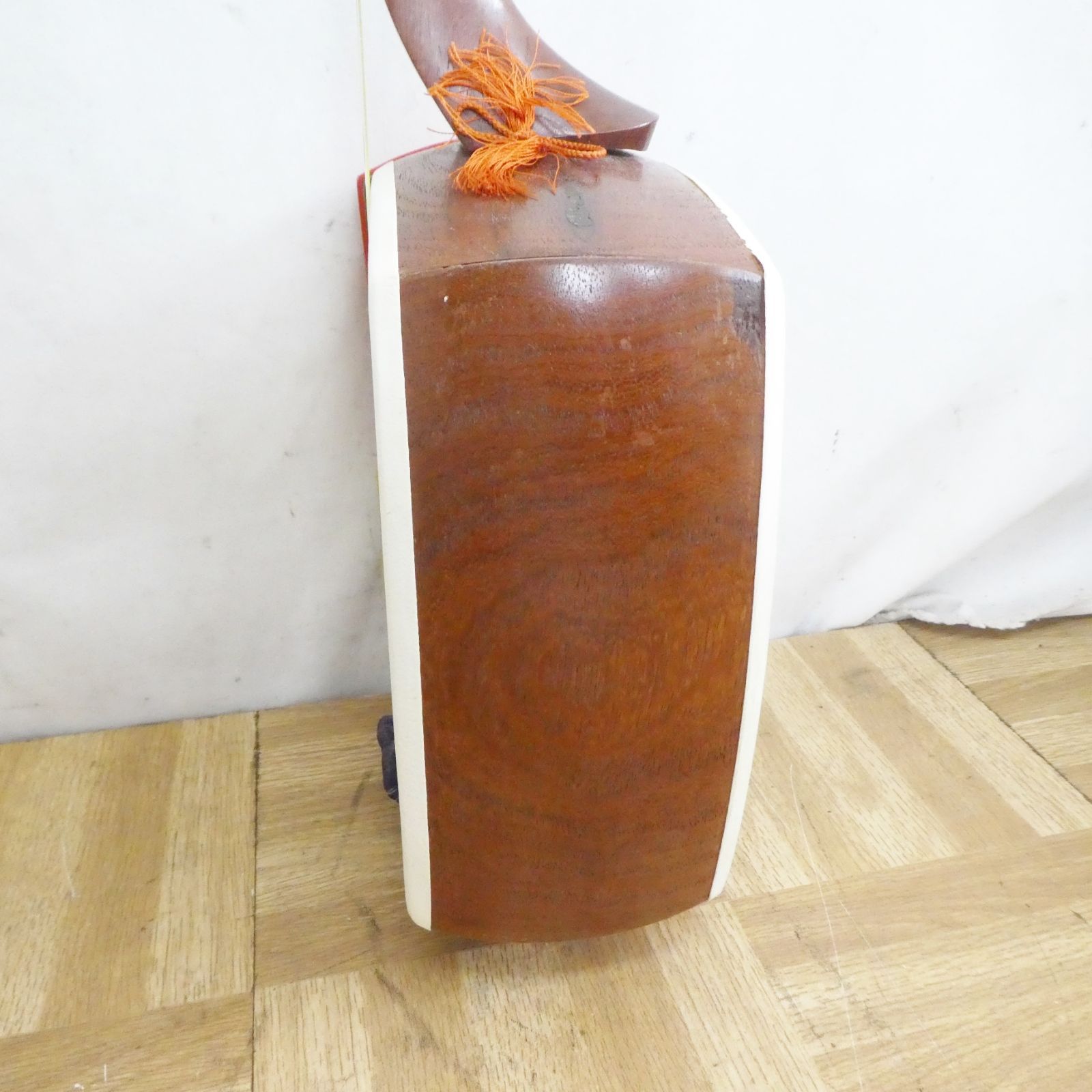 三味線 古物 R106【激安】三味線 正寸 細棹 伝統楽器 中古 現状 /100 - メルカリ