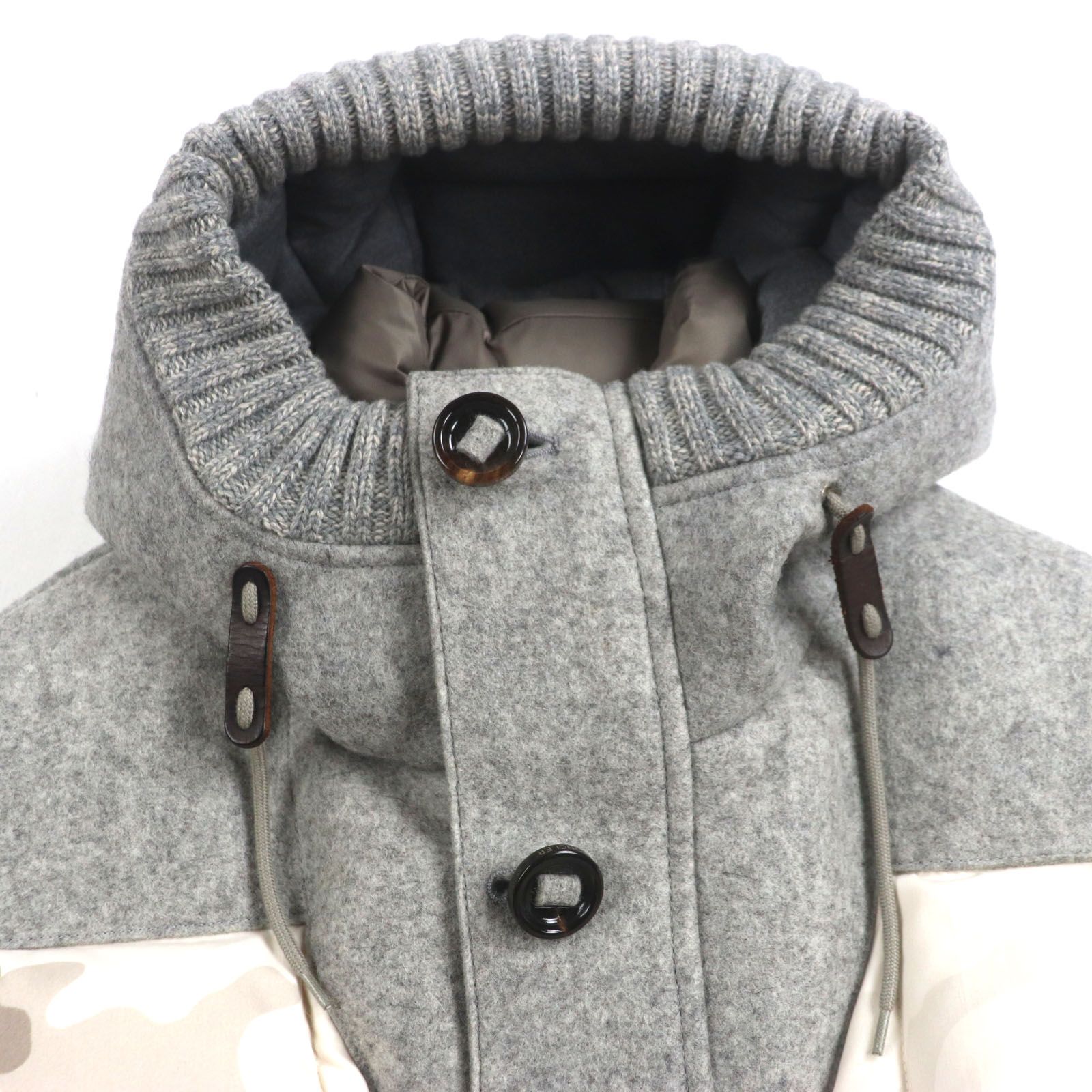 ☆希少モンクレール正規品　BEAUMONTバーモントカモフラ　サイズ2 楽天市場】【MONCLER】【ルーマニア製】【バーモント】【迷彩柄