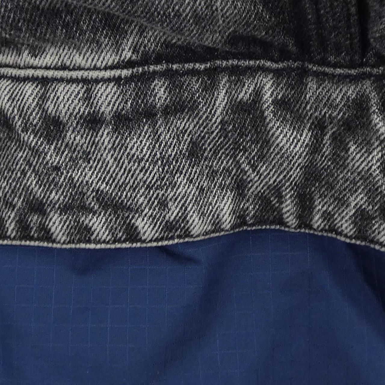 BALENCIAGA ダウンジャケット