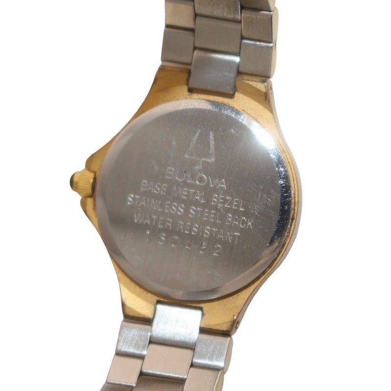 BULOVA ブローバ　ゴールド　ストーン　腕時計　手巻き　クォーツ ブローバの1960年頃の手巻きのレディースウォッチです。