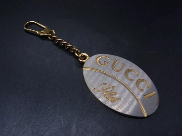 値下げ❗️GUCCI オールドグッチ ダブルGチャームキーホルダー 楽天市場】GUCCI グッチ メンズ レディースダブルGロゴ トップ